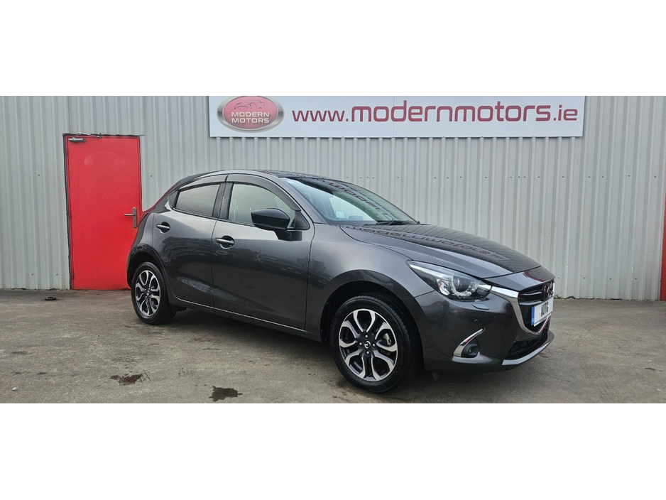 2019 Mazda Mazda2 - image 3