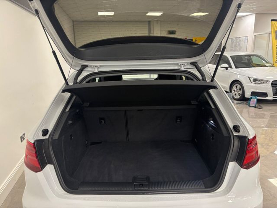 2019 Audi A3 35 TFSI 150HP S Tronic SE €18,950