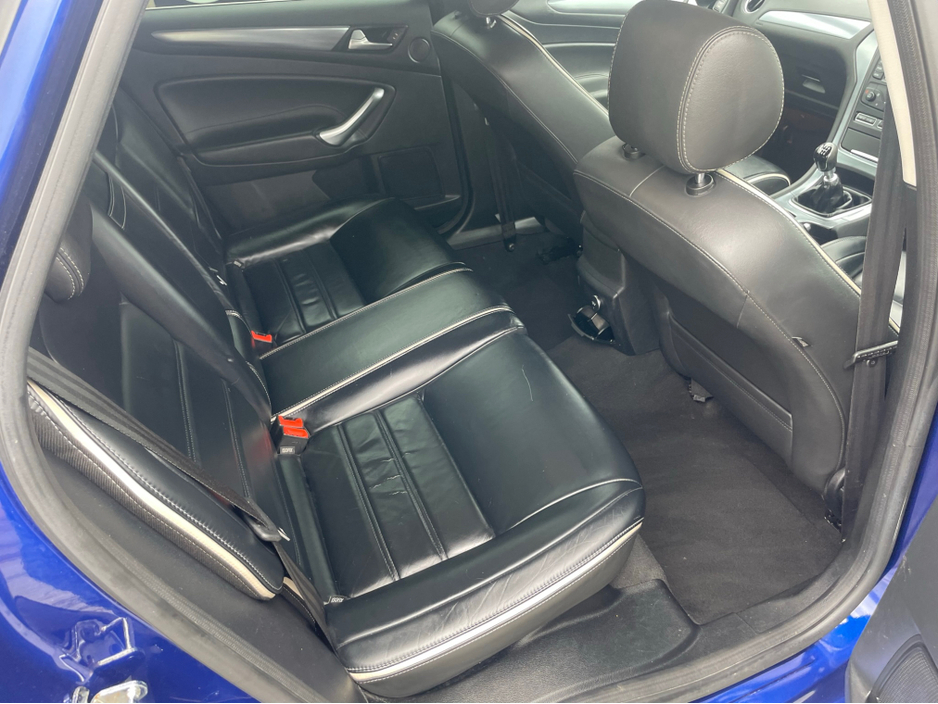 2014 Ford Mondeo - image 13