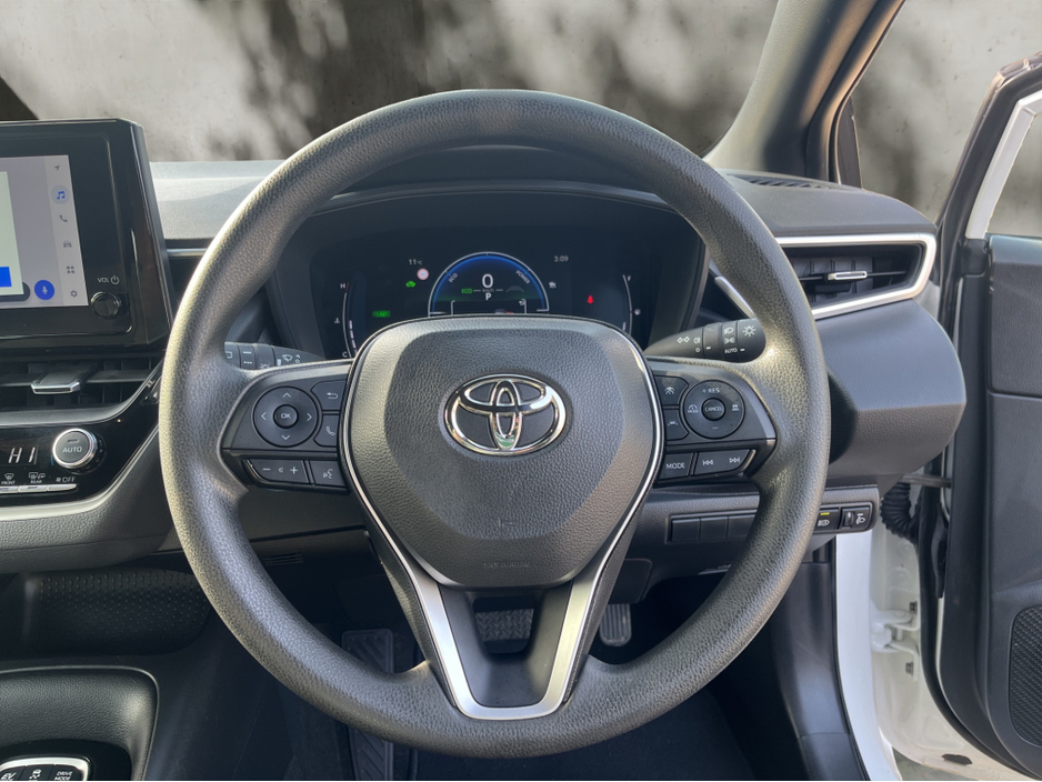 2025 Toyota Corolla - image 19