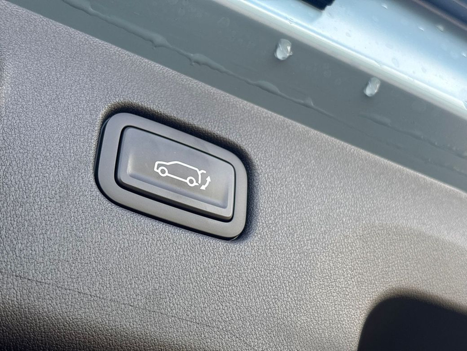 2026 Kia EV5 - image 38