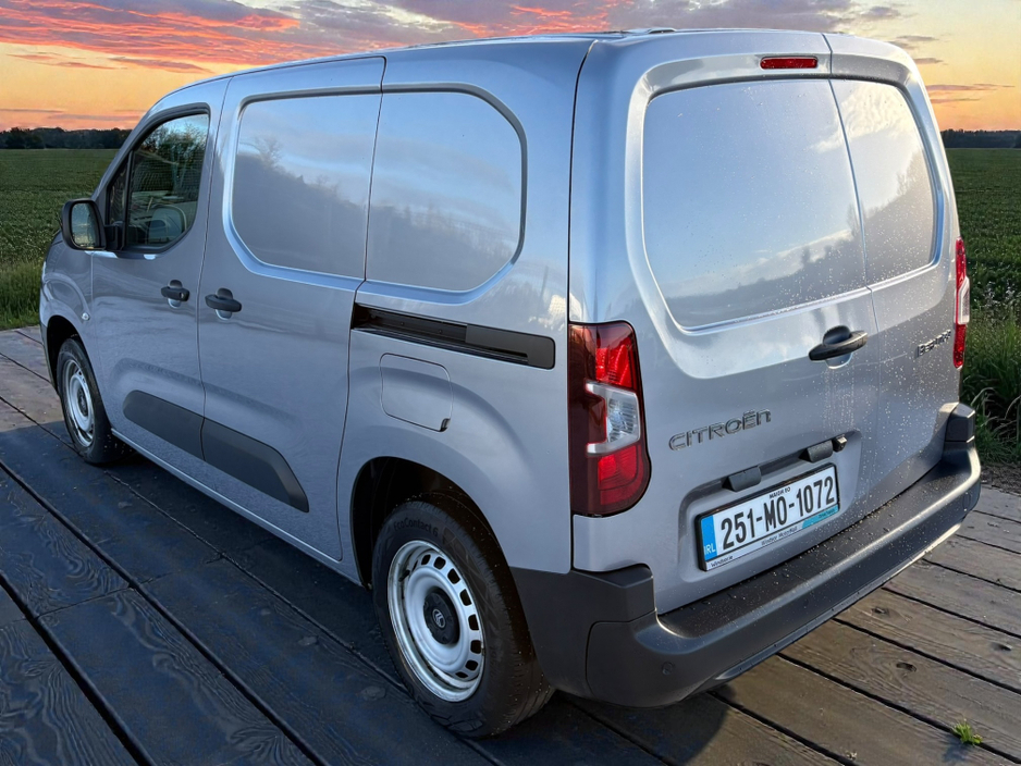 2025 Citroen Berlingo ENTRPRISE BLUE HDI 10 €24,500