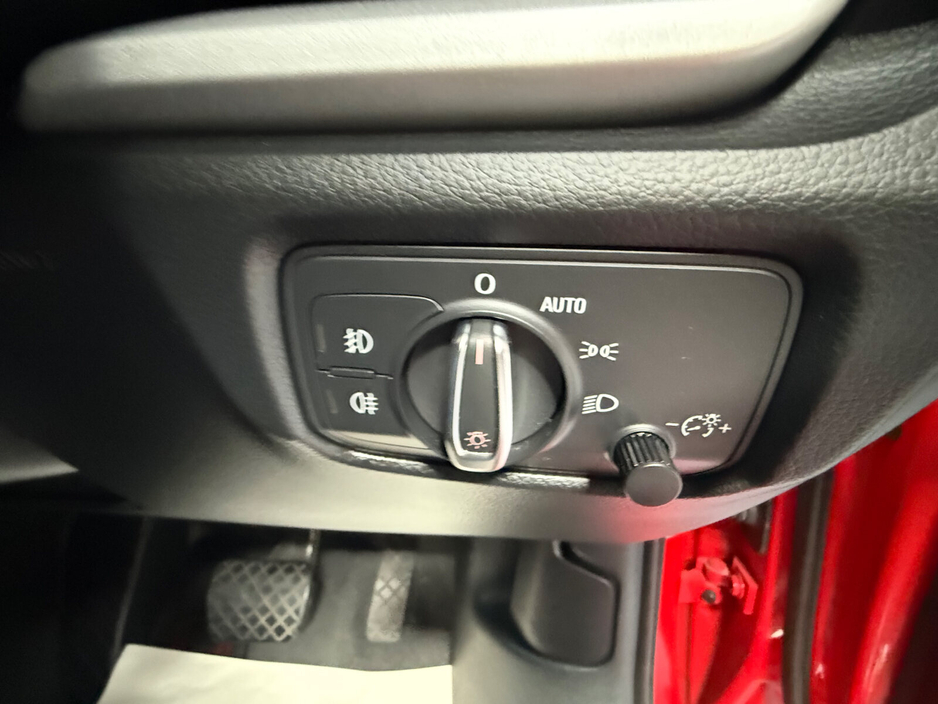 2014 Audi A3 - image 17