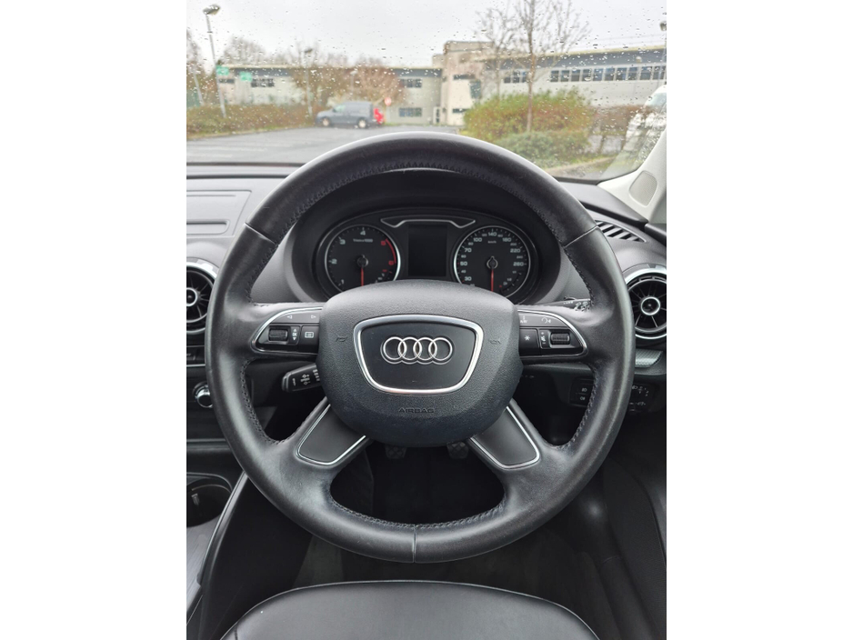 2013 Audi A3 1.6 TDI SE €9,950
