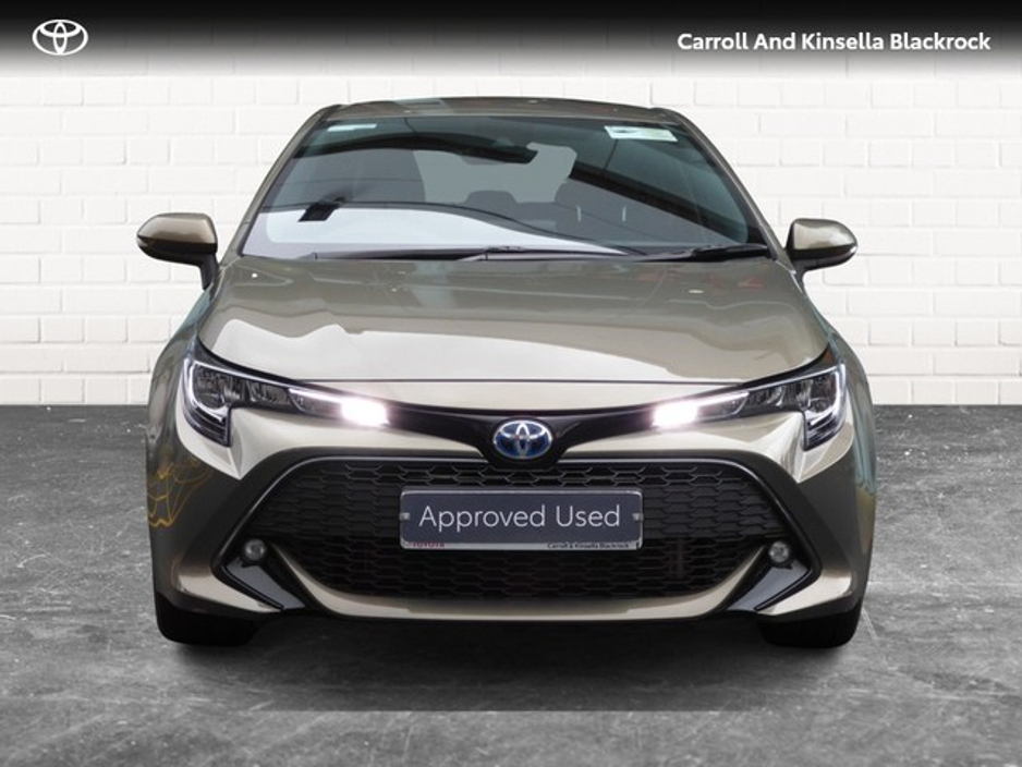 2020 Toyota Corolla Hybrid Luna HB €21,950