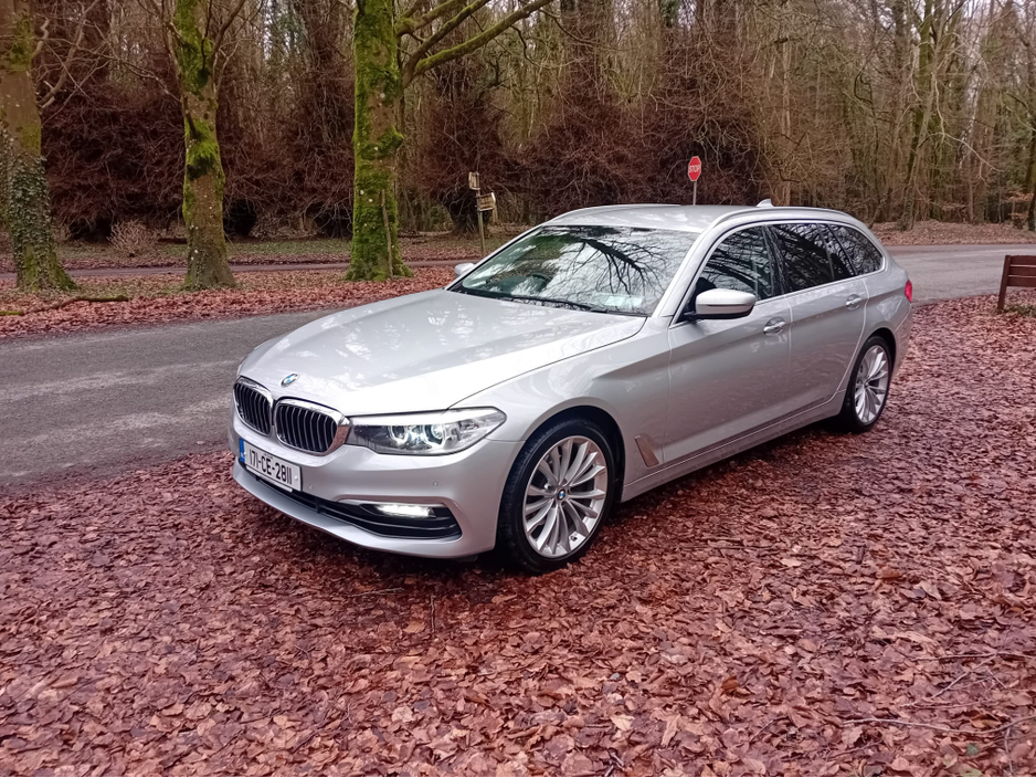 2017 BMW 5 Series 520 D  AUTO SE 5DR ESTATE TOURING  @ REDDY2DRIVE LTD €21,500
