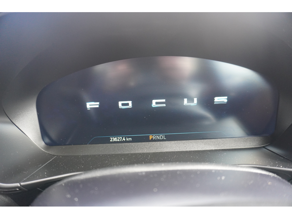 2025 Ford Focus - image 13