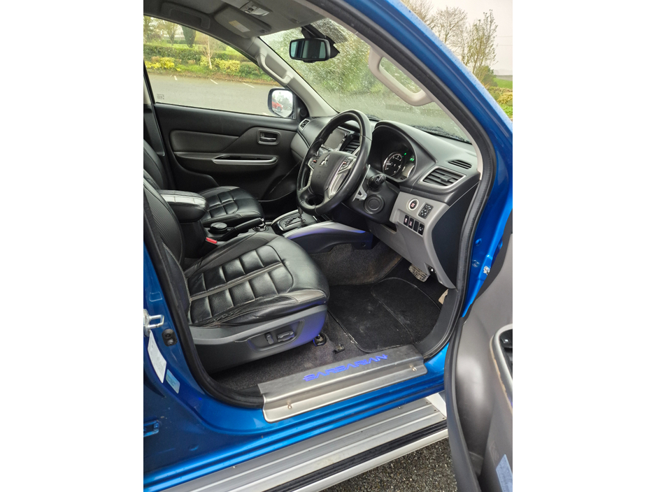 2017 Mitsubishi L200 - image 8