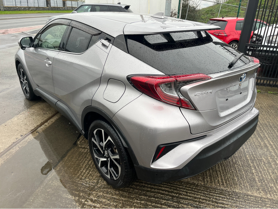 2019 Toyota C-HR 1.8 HYBRID AUTO LOW KM HIGH SPEC €20,950
