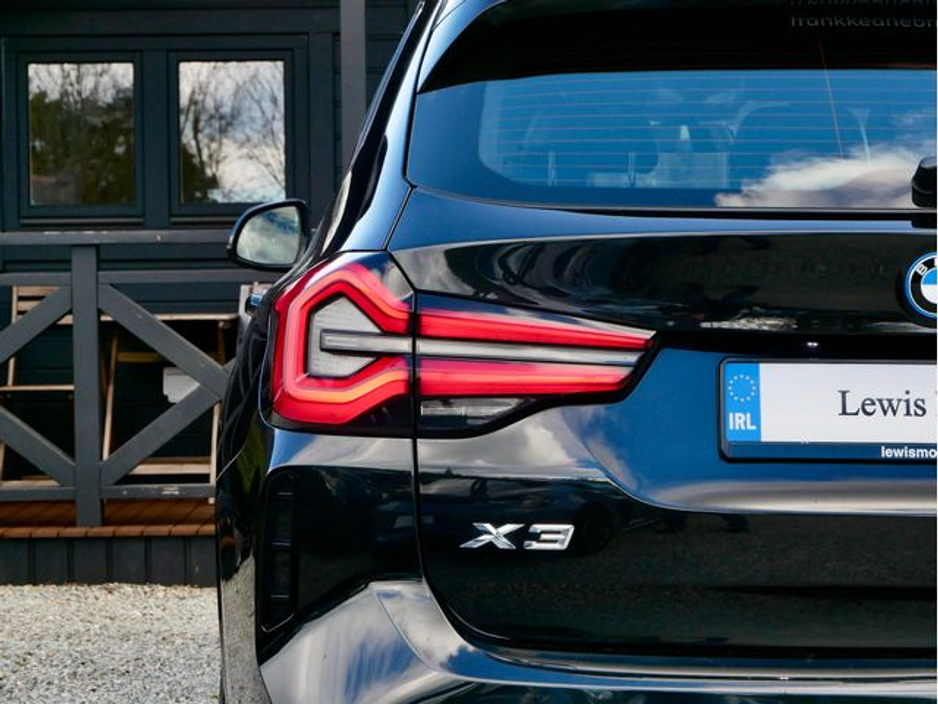 2024 BMW X3 - image 12