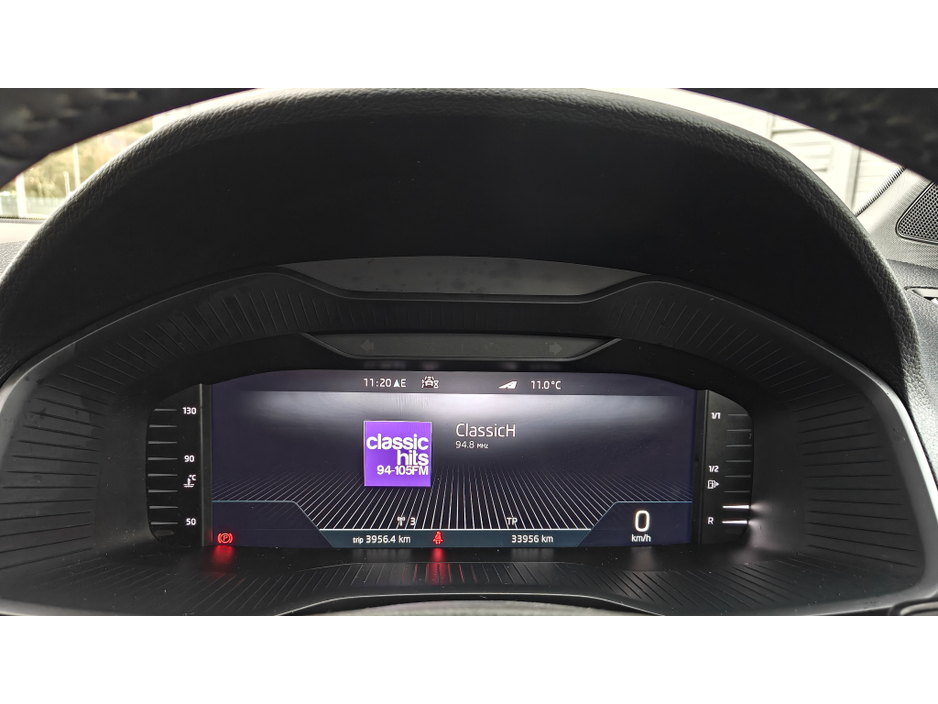 2023 Skoda Karoq - image 14