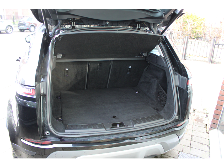 2020 Land Rover Range Rover Evoque - image 9