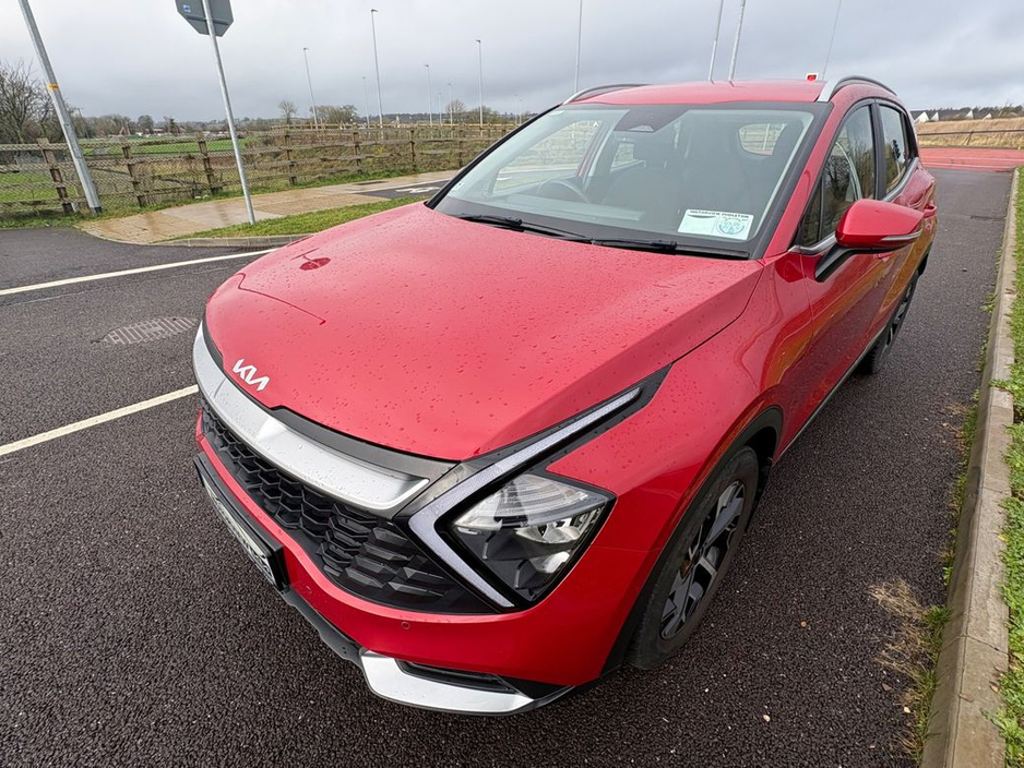 2022 Kia Sportage Premium Spec 1.6d 18inch alloys , *warranty till 2029* Multi-Function Steering Wheel, Climate Control, Lane Departure Warning, Rear Parking Sensors €31,900