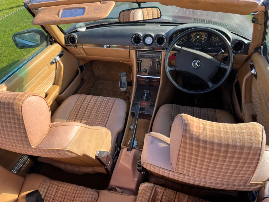 1987 Mercedes-Benz SL Class 420SL ONLINE AUCTION €8,000