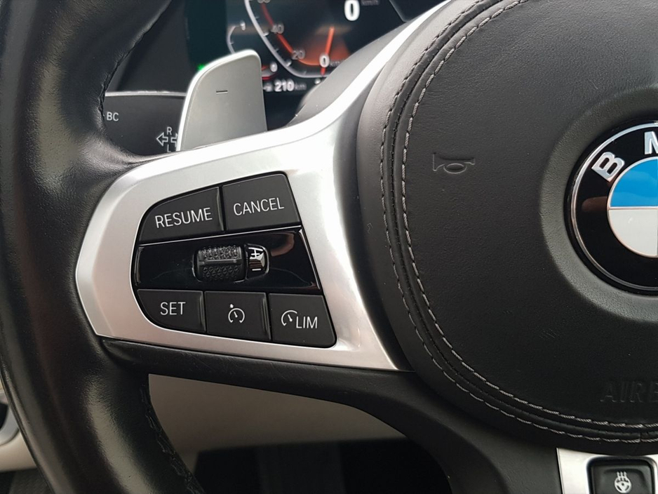 2021 BMW X5 - image 30