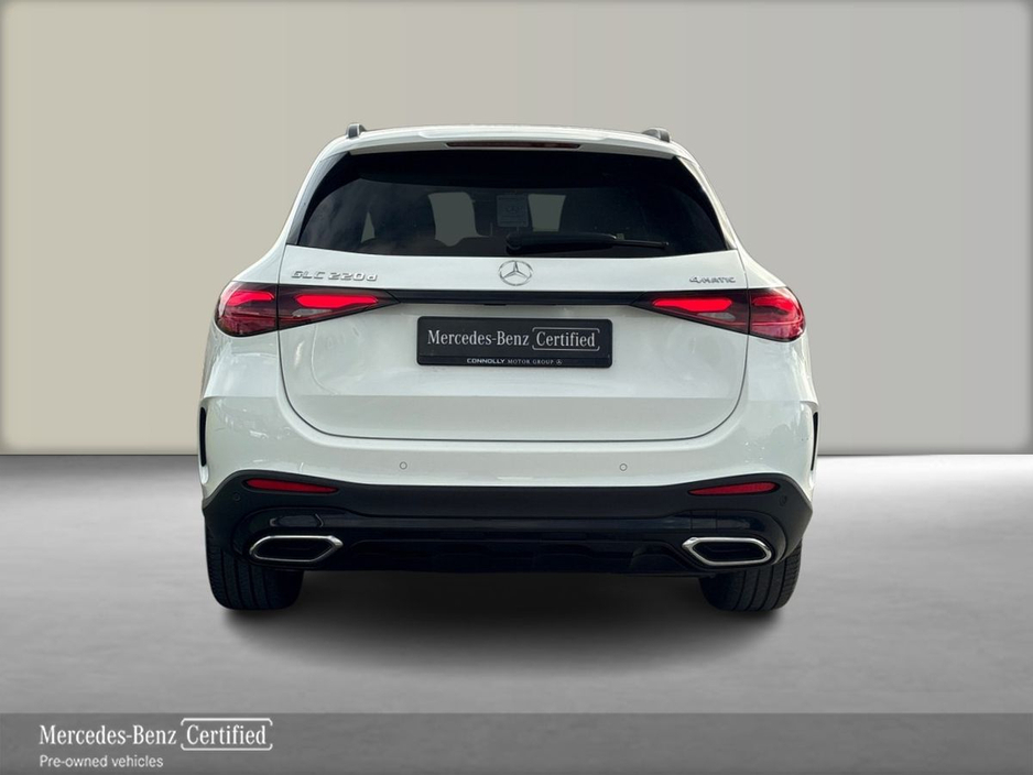 2023 Mercedes-Benz GLC Class - image 7