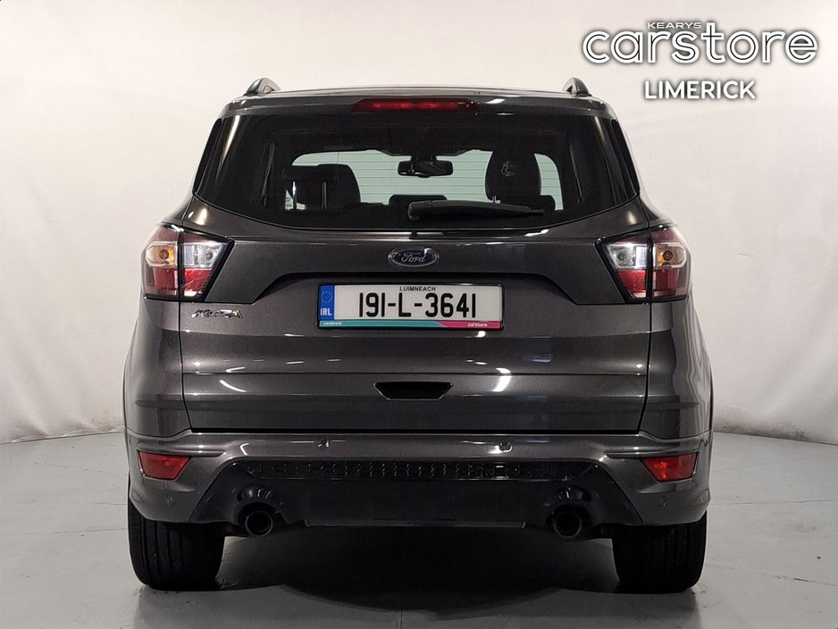 2019 Ford Kuga - image 4