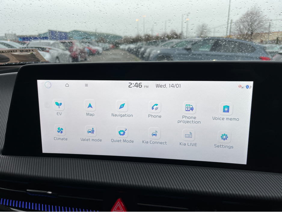 2025 Kia EV6 GT ELECTRIC //575BHP//MASSIVE SPEC//RARE//360 PARKING CAMERAS//MERIDIAN SOUND//HALF LEATHER HEATED BUCKET SEATS// €53,950