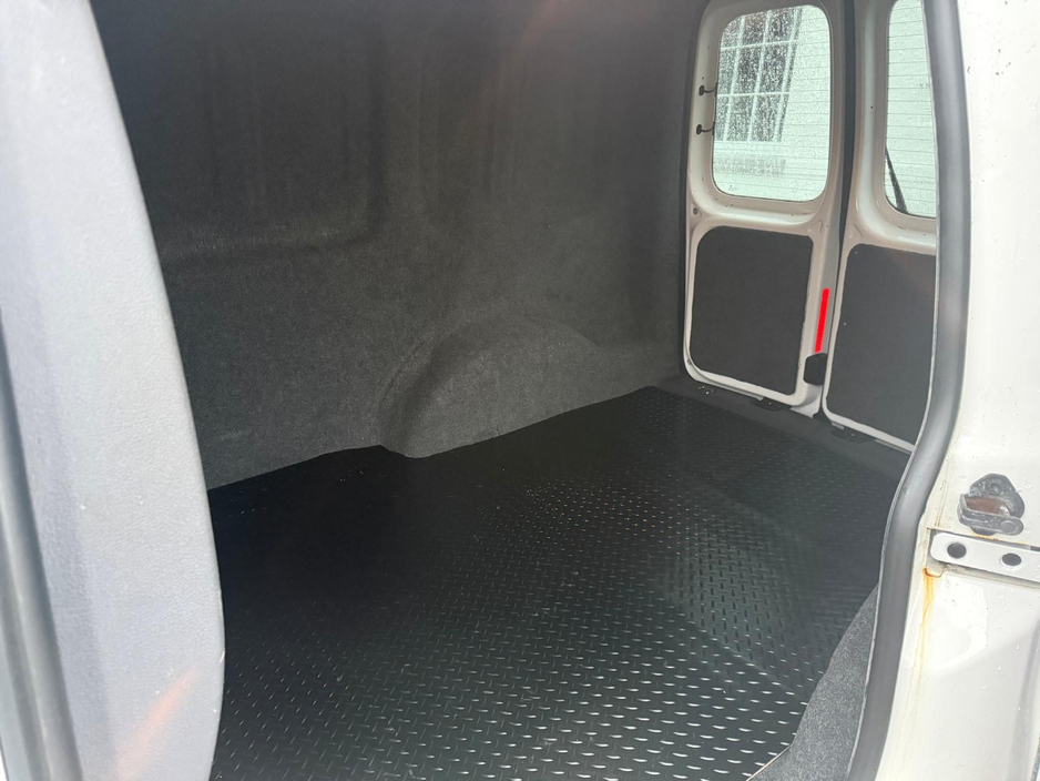 2014 Volkswagen Caddy 1.6 102bhp Startline NO VAT! €9,250