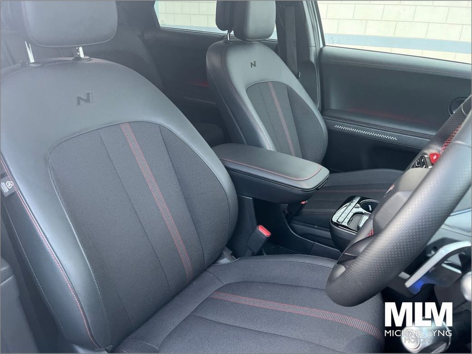 2025 Hyundai Ioniq 5 Ioniq 5 N 84 kW €45,595