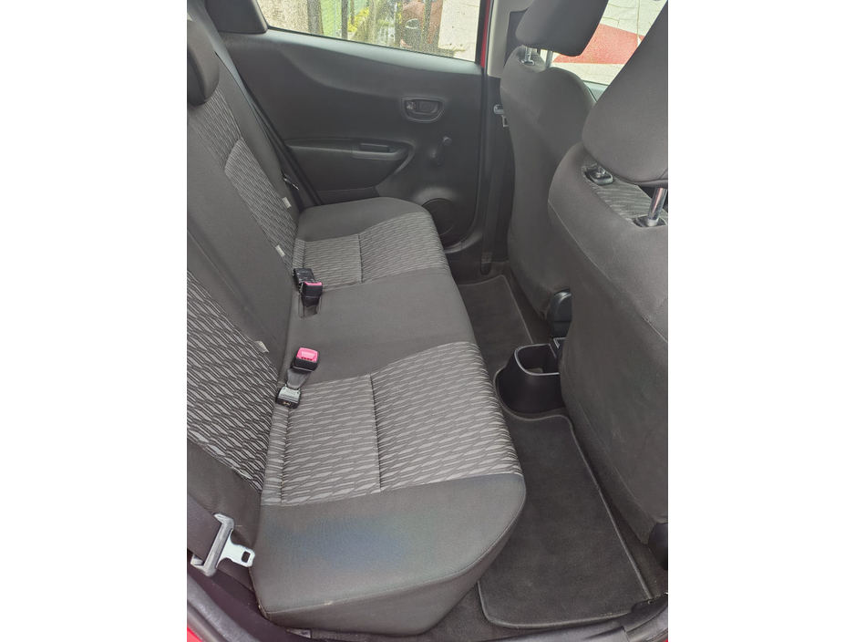 2014 Toyota Yaris 1.0 AURA 4DR €8,950