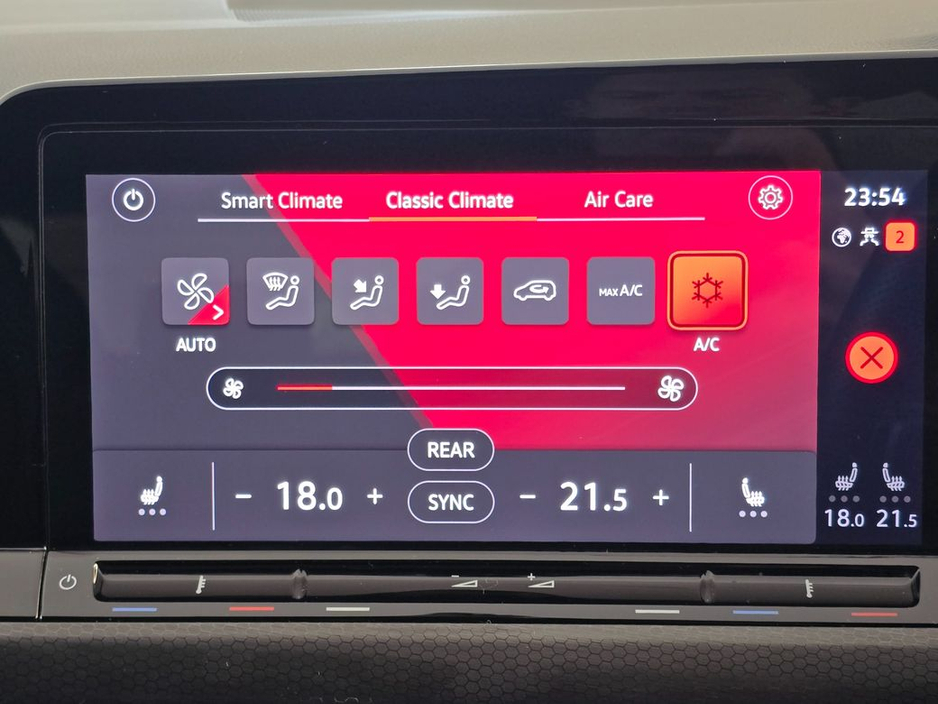 2024 Volkswagen Golf - image 14