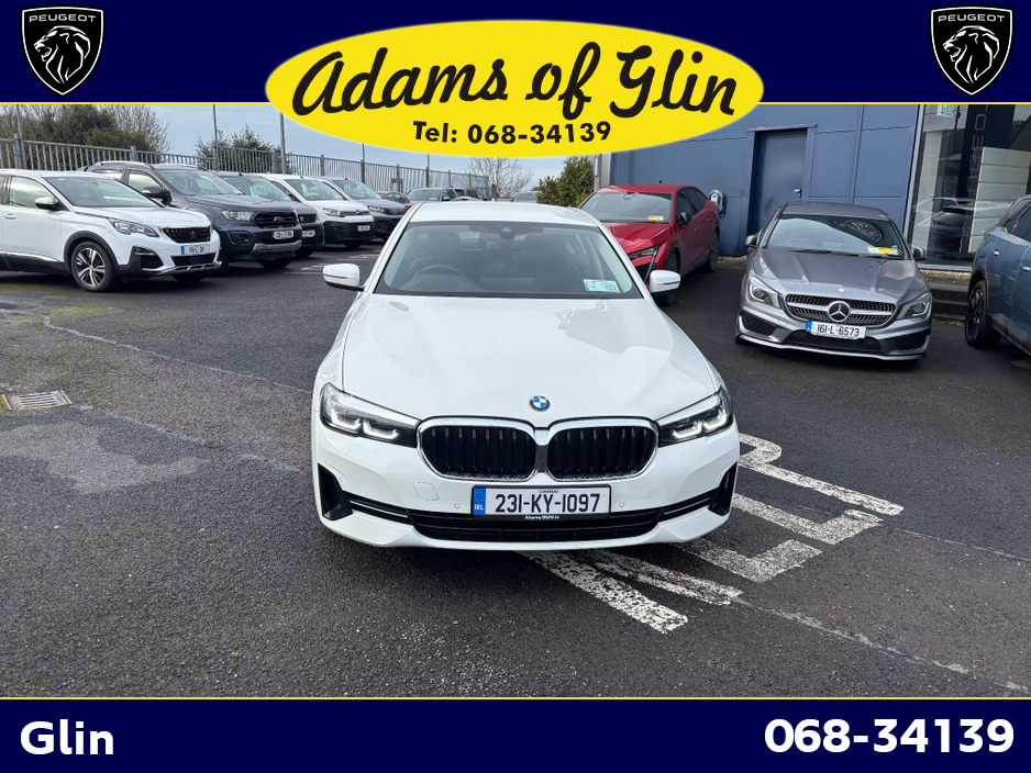 2023 BMW 5 Series - image 8