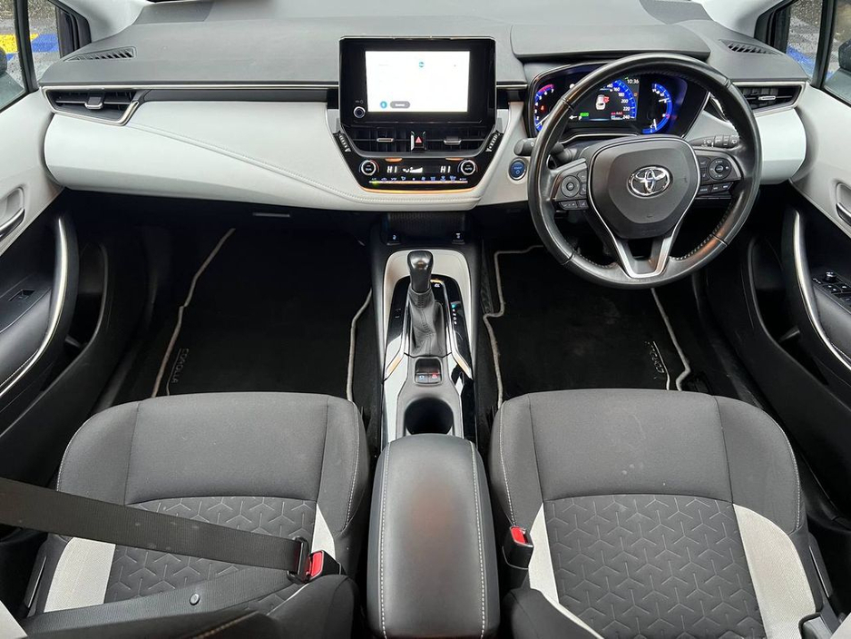 2022 Toyota Corolla SOL ESTATE 1.8 HYBRID // DIAMOND CUT ALLOYS // REVERSE CAMERA // ADAPTIVE CRUISE CONTROL €20,900