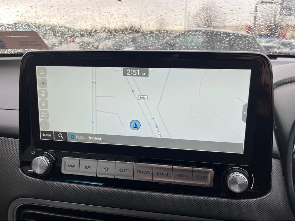 2023 Hyundai Kona KAUAI PREMIUM 64KWH EV //FULL LEATHER//HEATED SEATS AND STEERING WHEEL//REVERSE CAMERA//SAT NAV//KRELL SOUND SYSTEM// €23,950