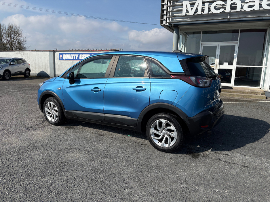 2018 Opel Crossland X - image 11