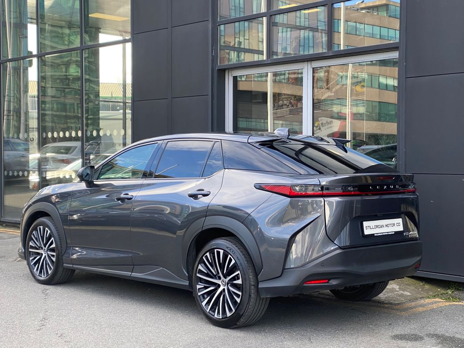 2024 Lexus RZ - image 6