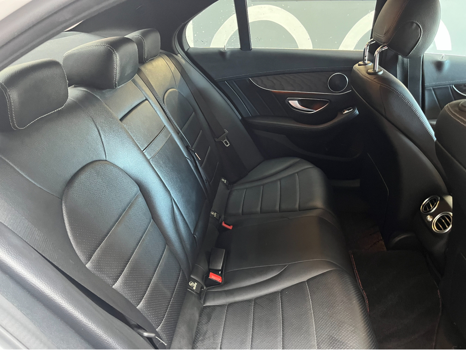 2017 Mercedes-Benz C Class - image 13