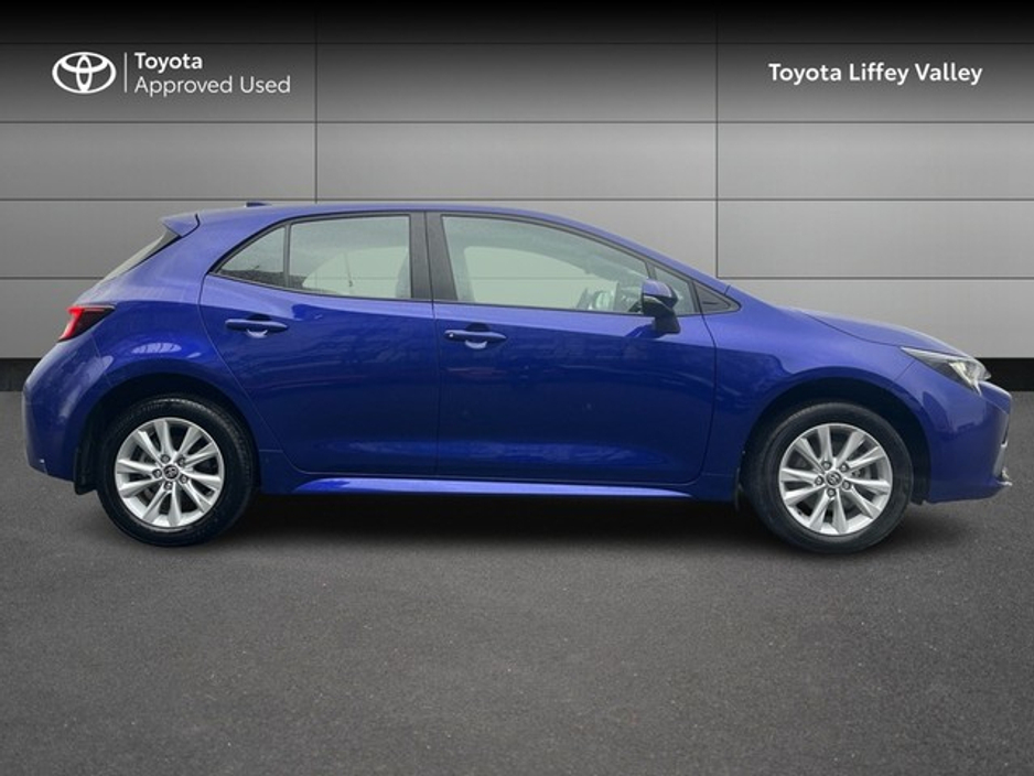 2025 Toyota Corolla COROLLA LUNA H/B €30,950