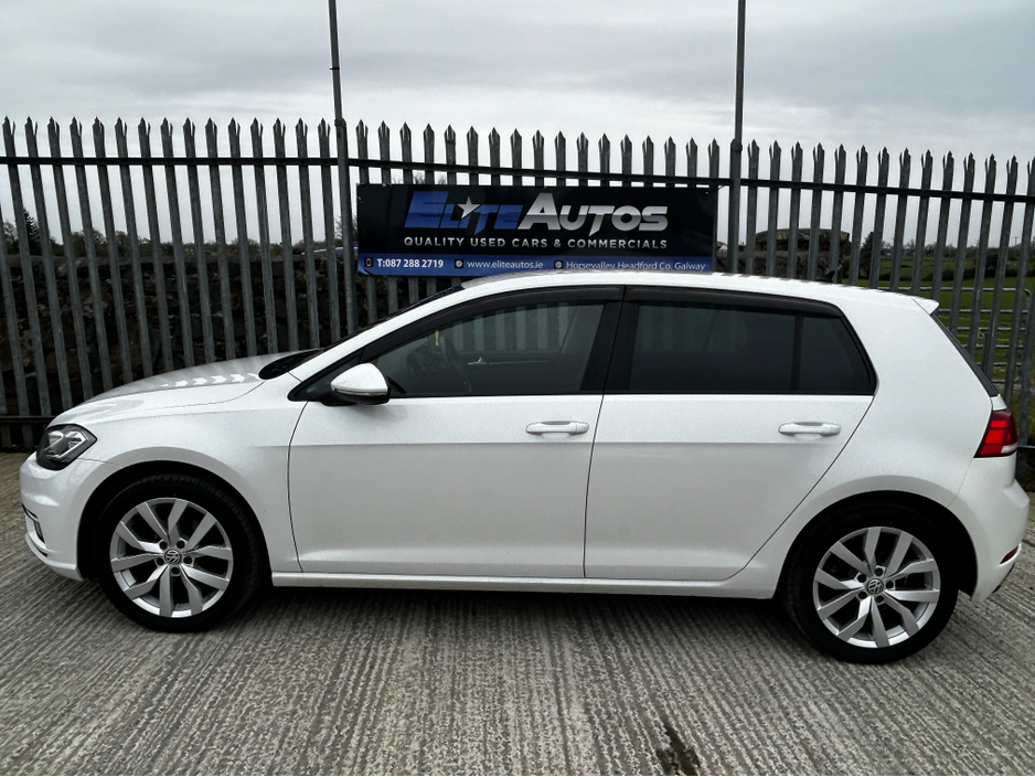 2017 Volkswagen Golf - image 6