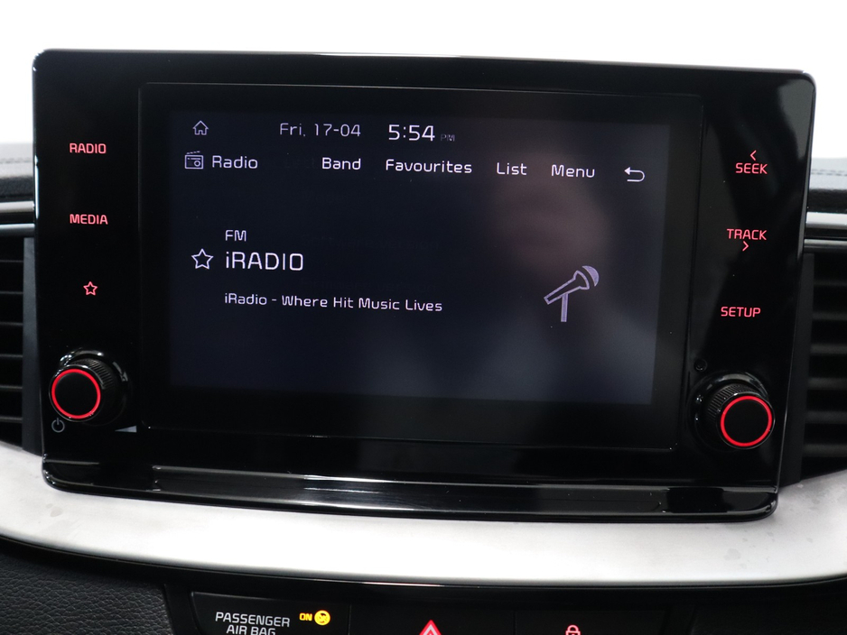 2023 Kia XCeed - image 15