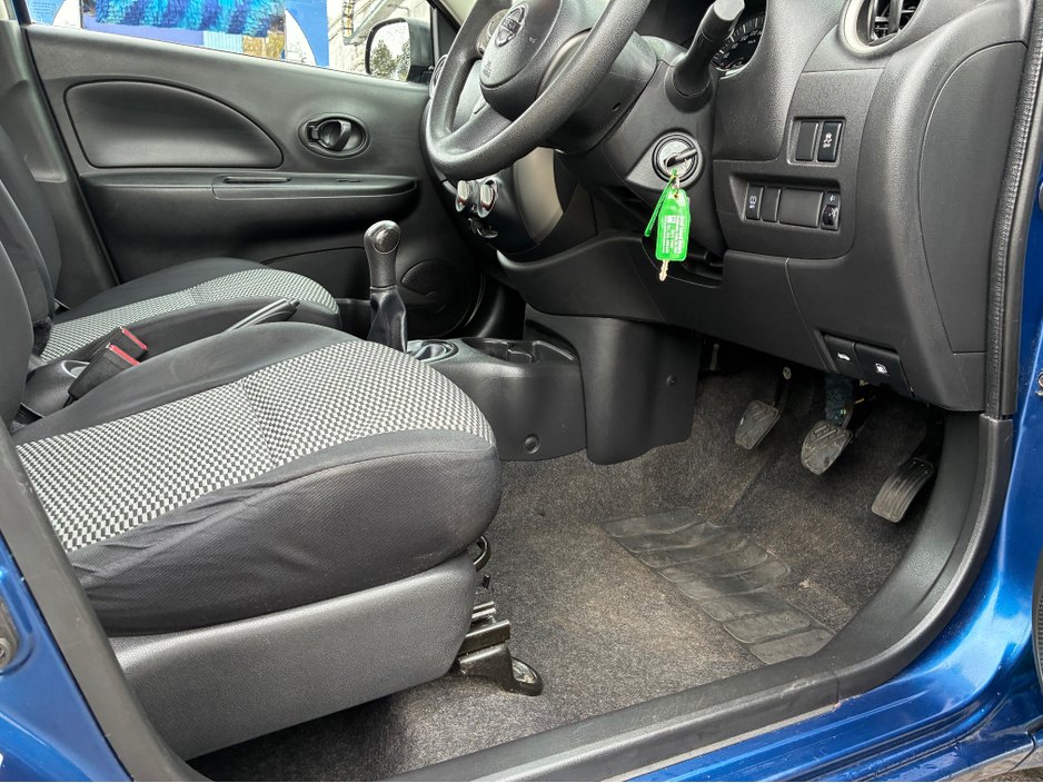 2016 Nissan Micra - image 8