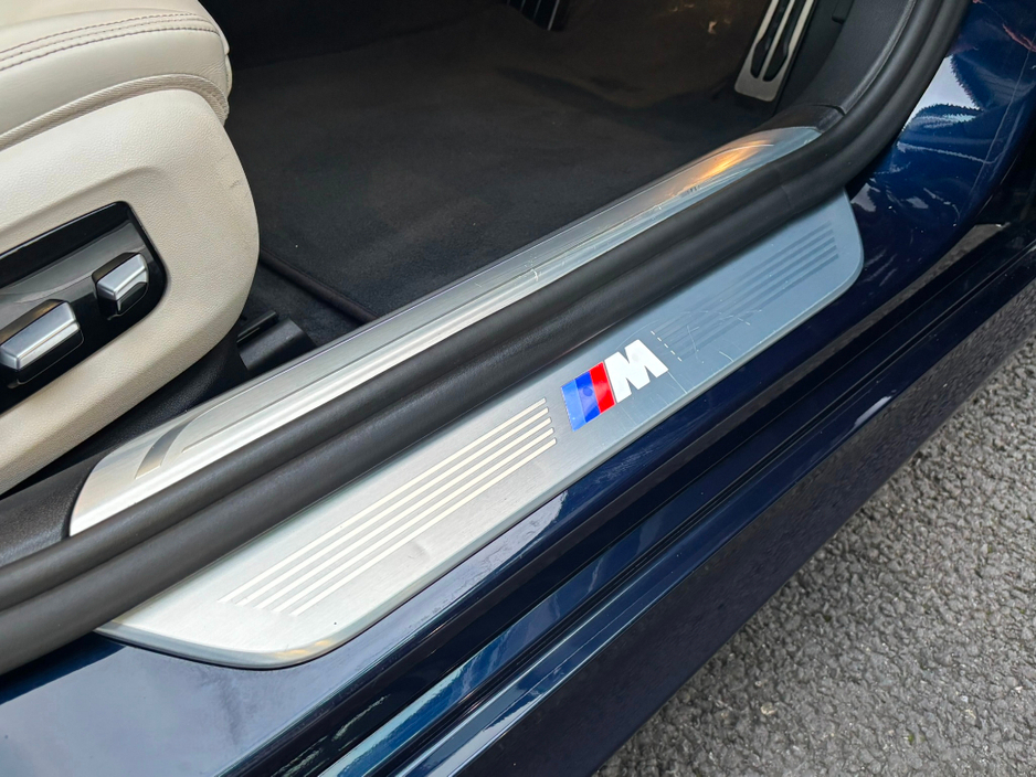 2020 BMW 7 Series - image 27