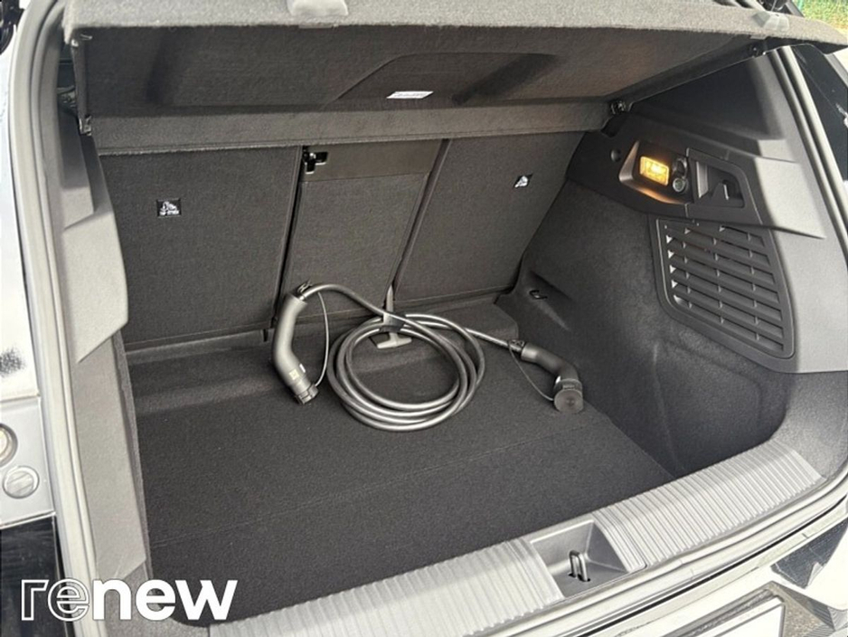 2026 Renault SCENIC E-TECH - image 12