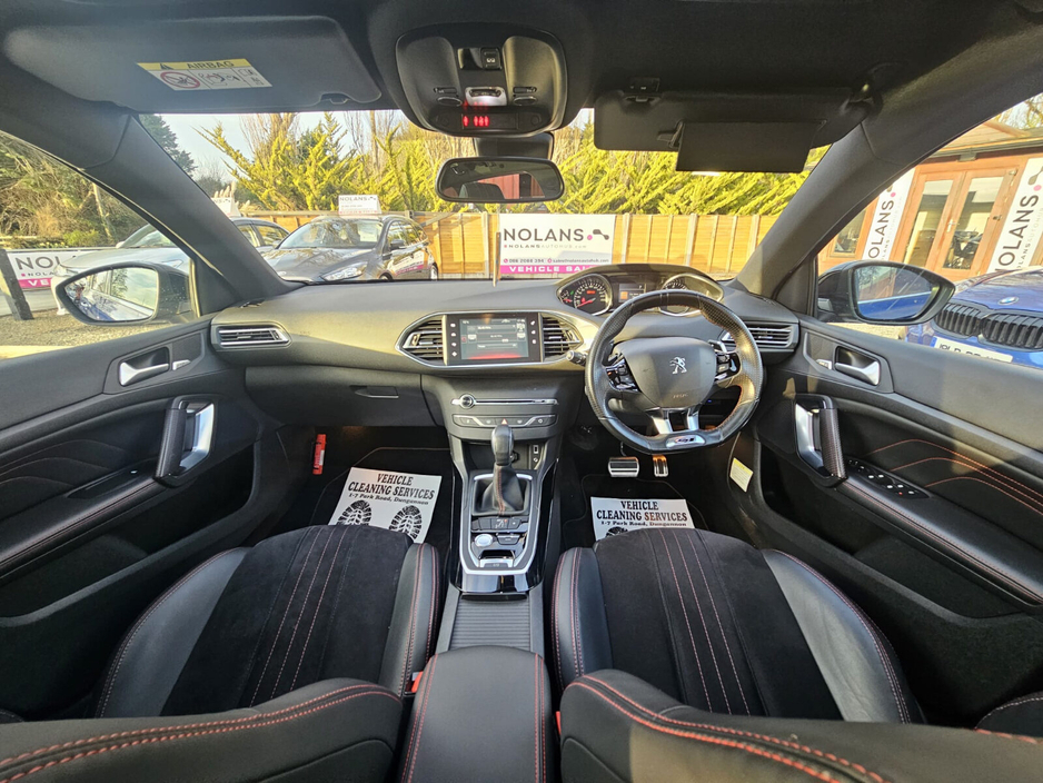 2016 Peugeot 308 - image 23