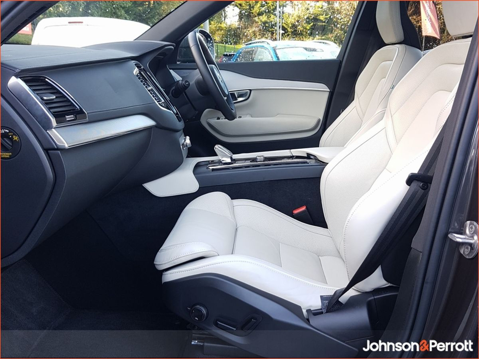 2025 Volvo XC90 T8 455bhp PHEV AWD Plus Bright (Adaptive Cruise / 360 Camera / Panoramic Sunroof) €91,900