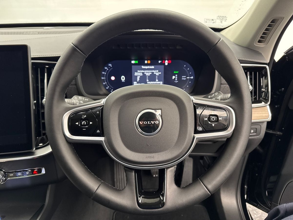 2026 Volvo XC90 T8 PLUS DARK *IN STOCK* €225 PER WEEK ON PCP €102,855
