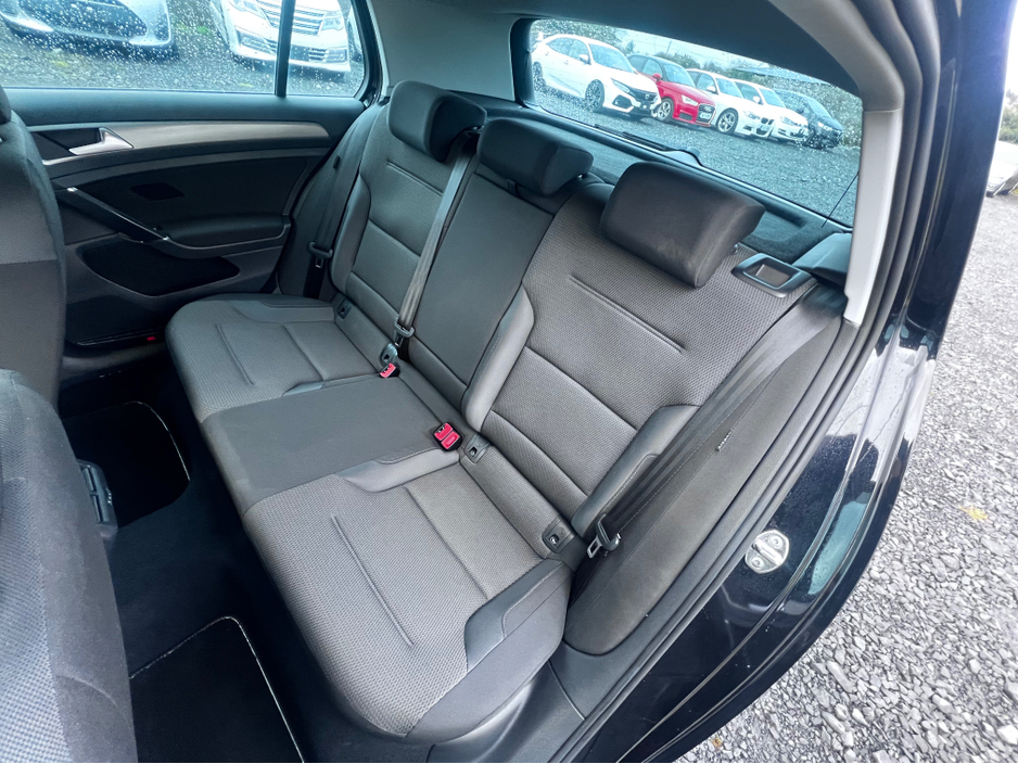 2017 Volkswagen Golf 2017 Volkswagen Golf 1.2 TSI Automatic (19K KM Only) €17,500