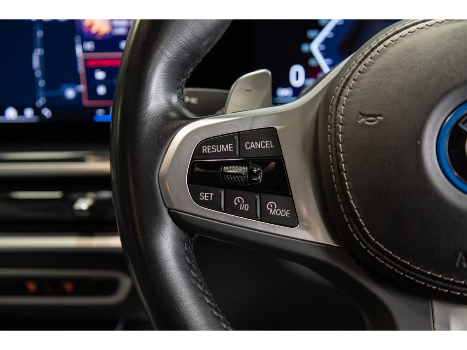 2024 BMW X5 - image 14