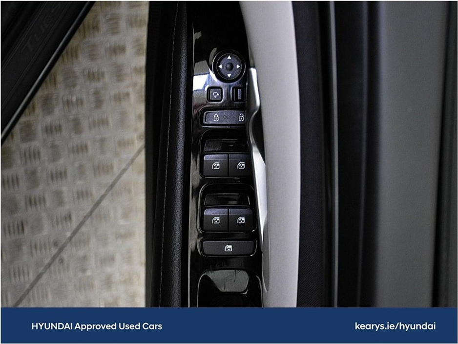 2022 Hyundai Tucson - image 17