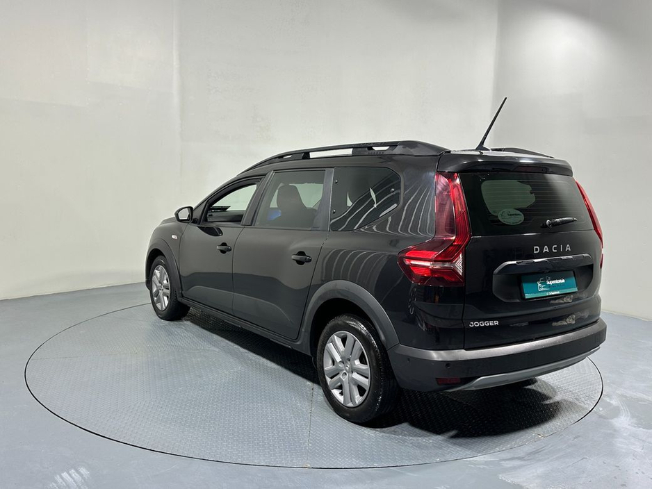 2022 Dacia Jogger Comfort Petrol 7 Seater 1.0 221 €17,750