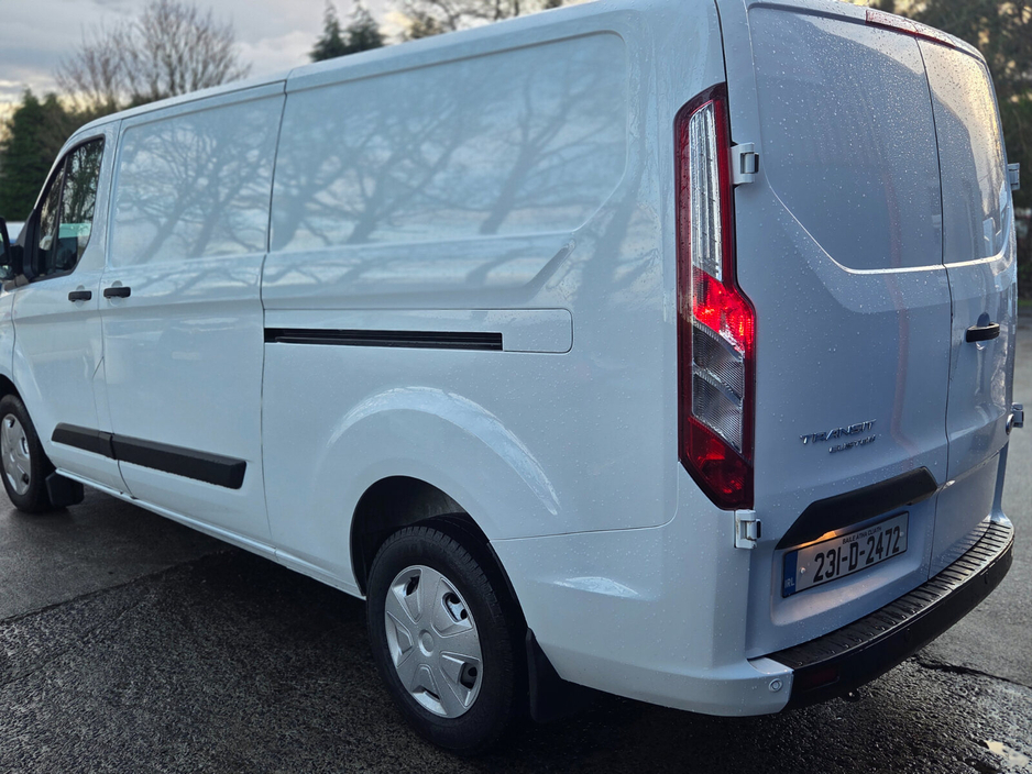 2023 Ford Transit Custom  €21,995