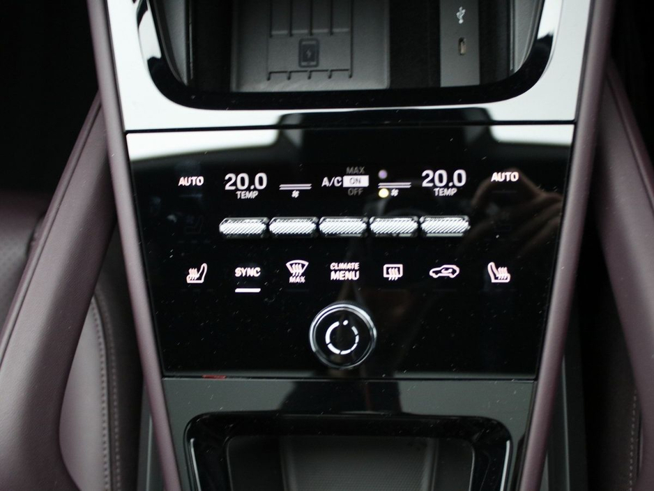 2025 Porsche Cayenne E-Hybrid Coupe €126,000