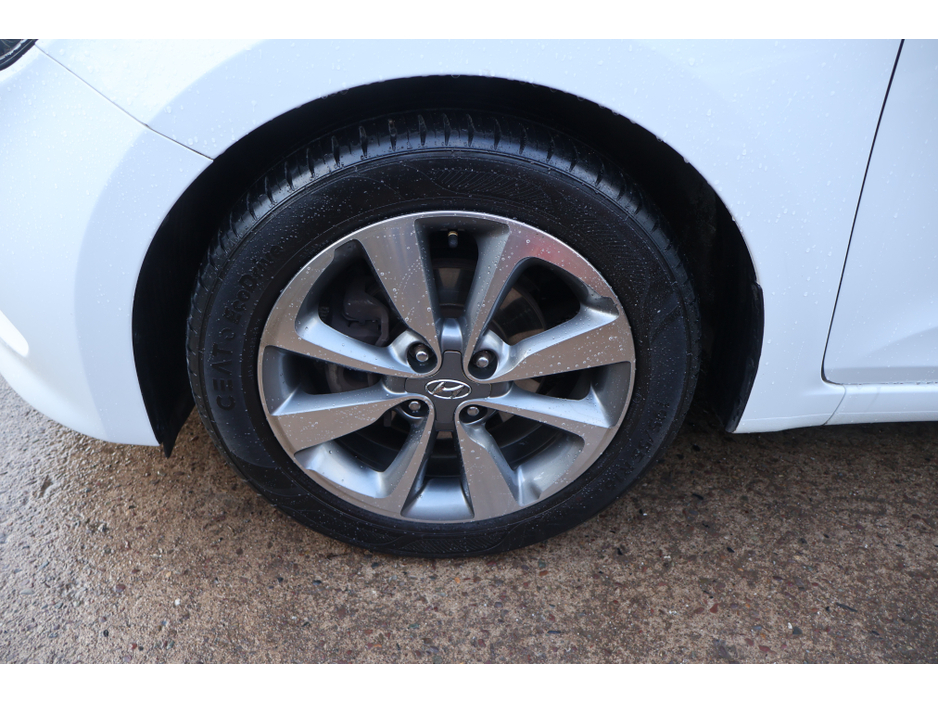 2017 Hyundai i20 ACTIVE DELUXE Only 74,000Km Exceptional! €12,995