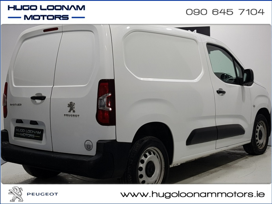 2020 Peugeot Partner - image 7