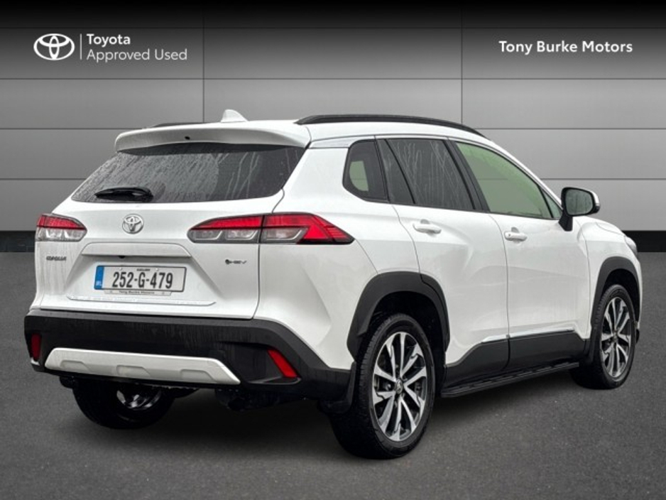 2025 Toyota Corolla CROSS - Save EUR 4,500 - LunaSport + Side Steps Worth EUR 905 - 1.8 Hybrid - Automatic // Remote Central Locking // Front Electric Windows // Rear Electric Windows // Electric Mirrors // Finger Tip St €41,680